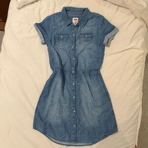 Levi’s denim dress